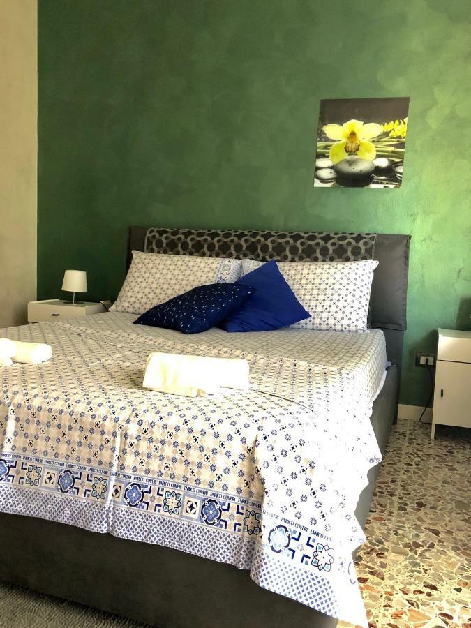 הוילה קטאניה Casa Aurora מראה חיצוני תמונה
